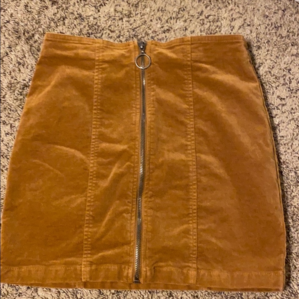 Women’s skirt